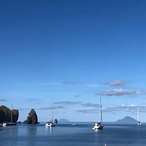 https://le-sabbie-nere-casa-vacanza.sicilyhotelsitaly.net